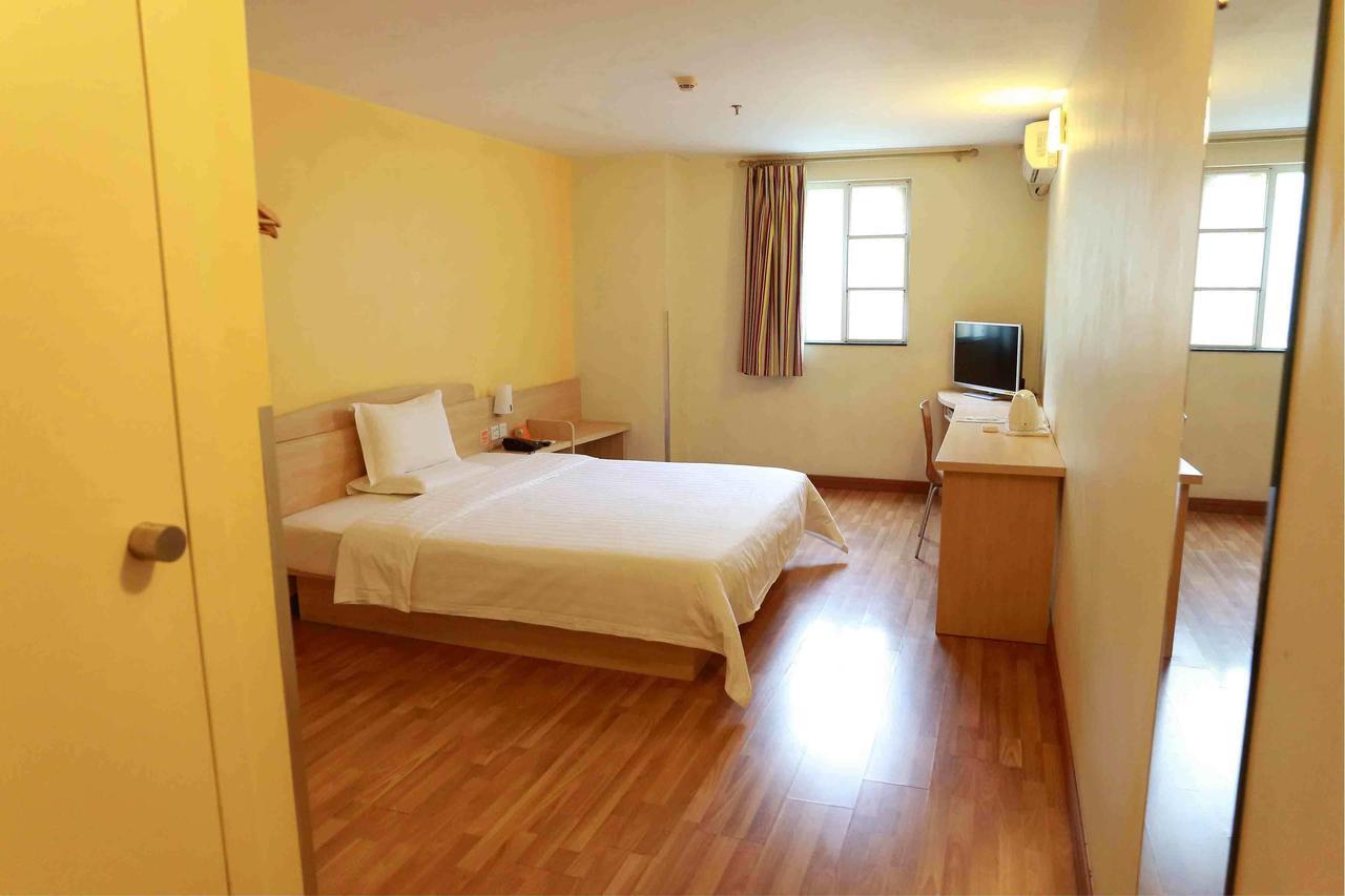 7Days Inn Chenzhou Rucheng Luyang Avenue Εξωτερικό φωτογραφία