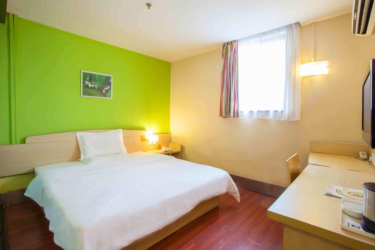 7Days Inn Chenzhou Rucheng Luyang Avenue Εξωτερικό φωτογραφία