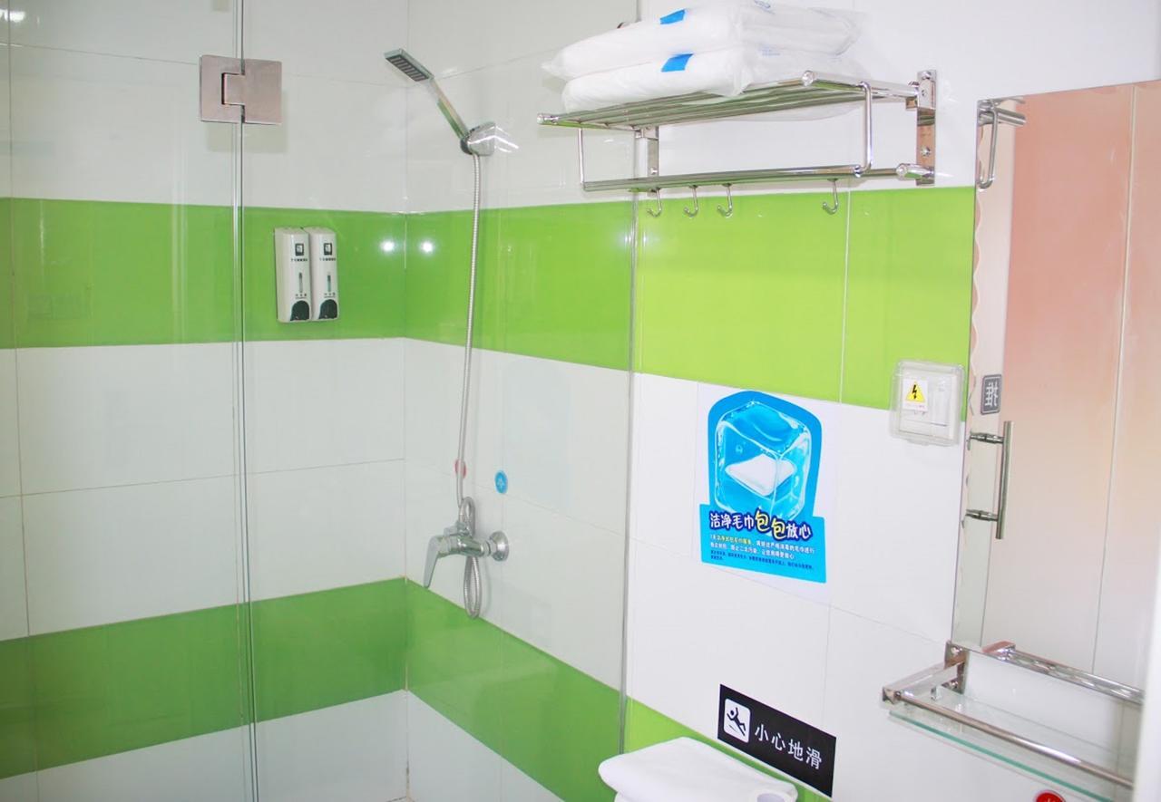 7Days Inn Chenzhou Rucheng Luyang Avenue Εξωτερικό φωτογραφία